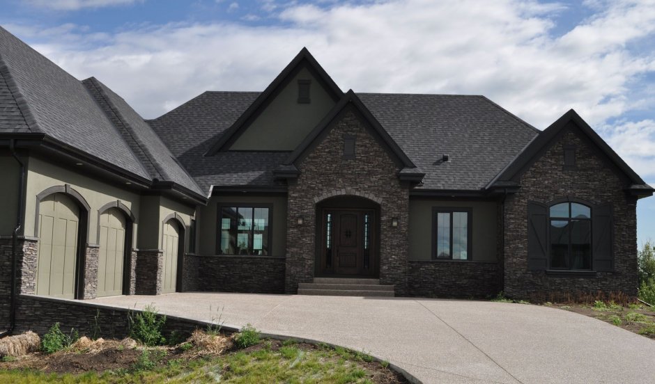 Отделка домов сайдингом