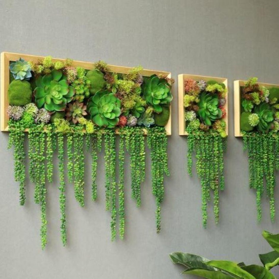 Декор потолка искусственными цветами