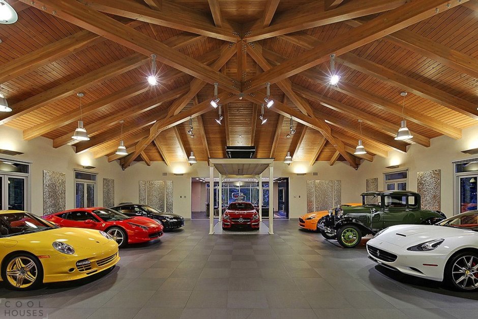 Шикарный гараж