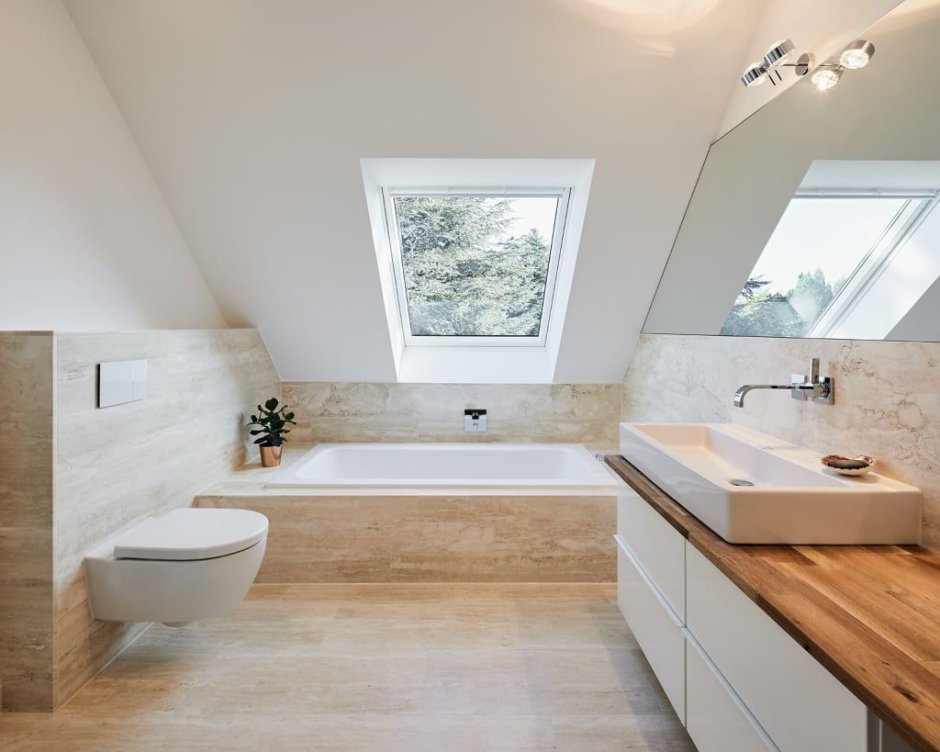 Ванная на мансарде