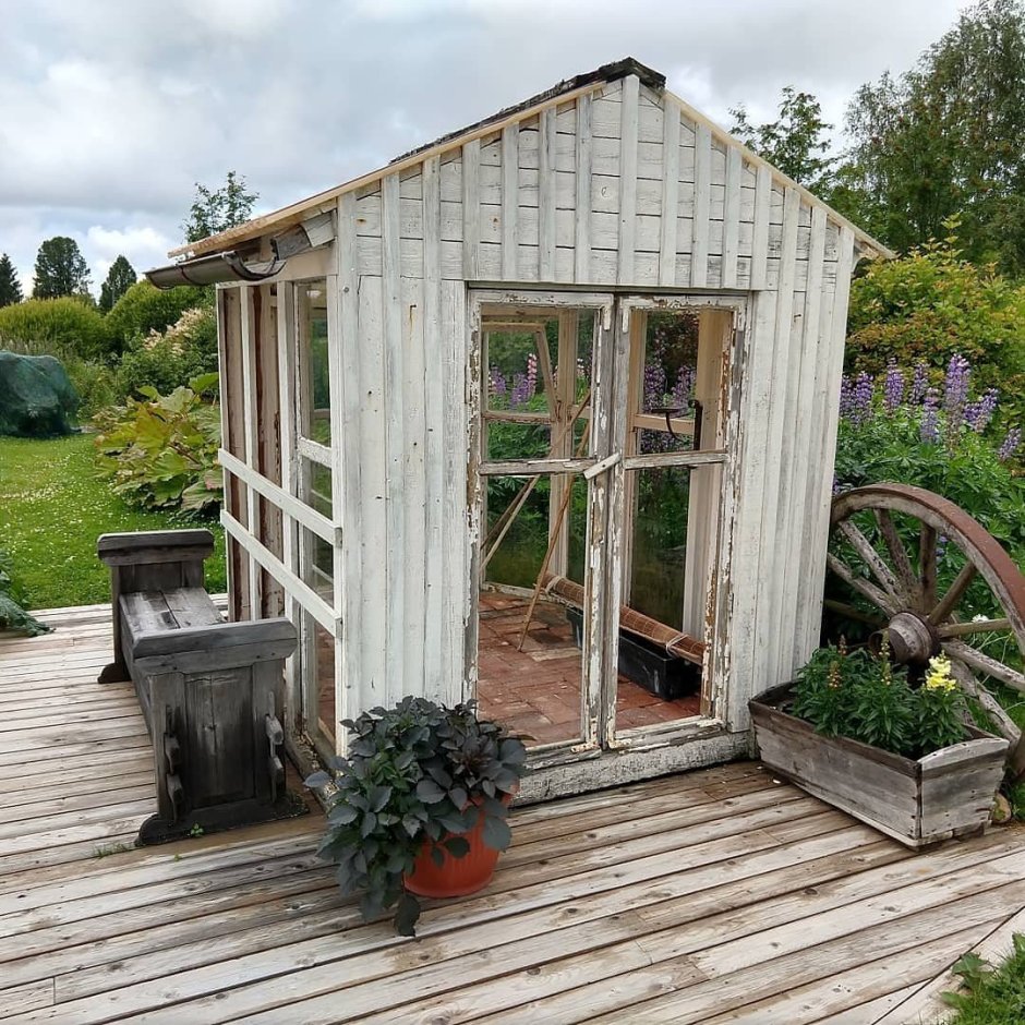 Беседка для дачи из оконных рам своими руками