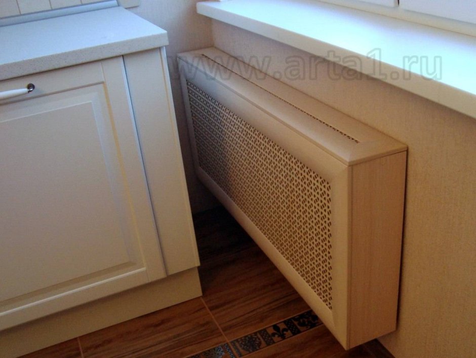 Декоративный короб для трубы батареи