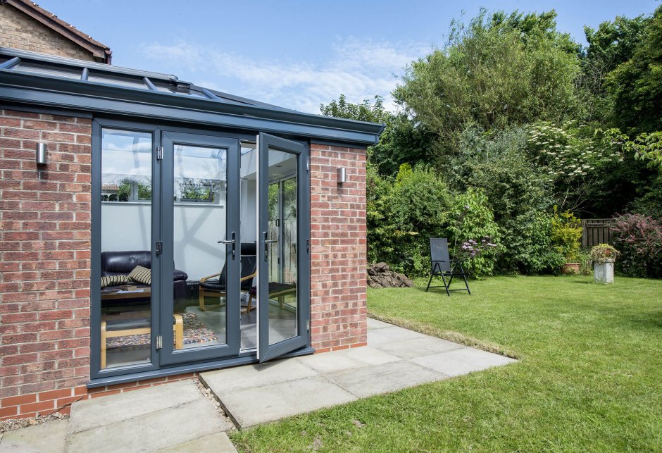 Пластиковая входная группа