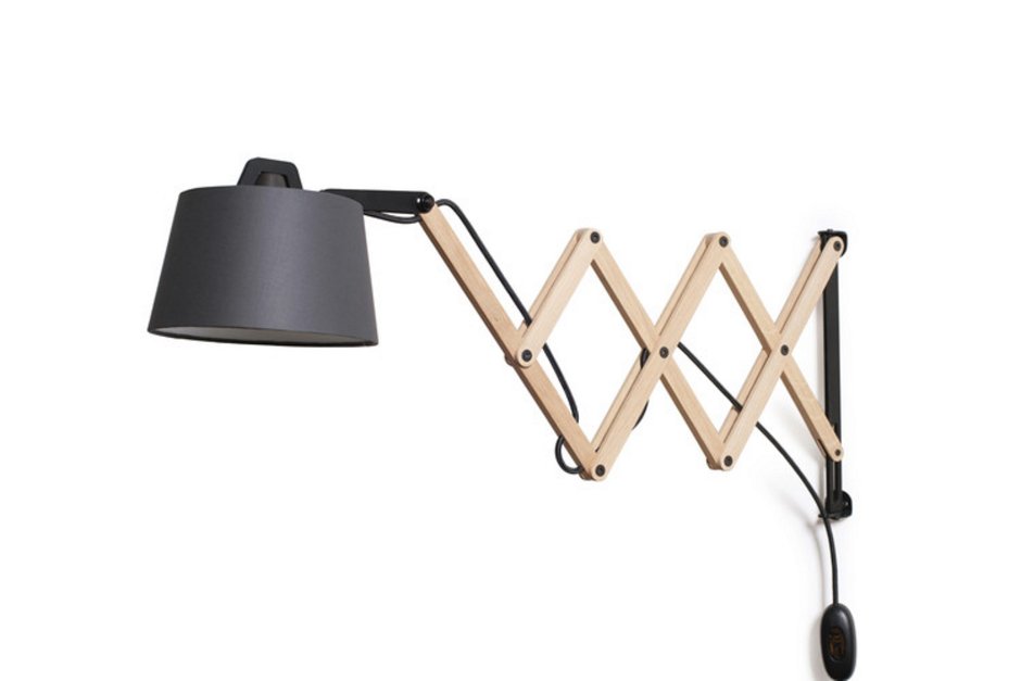 Бра с проводом и вилкой