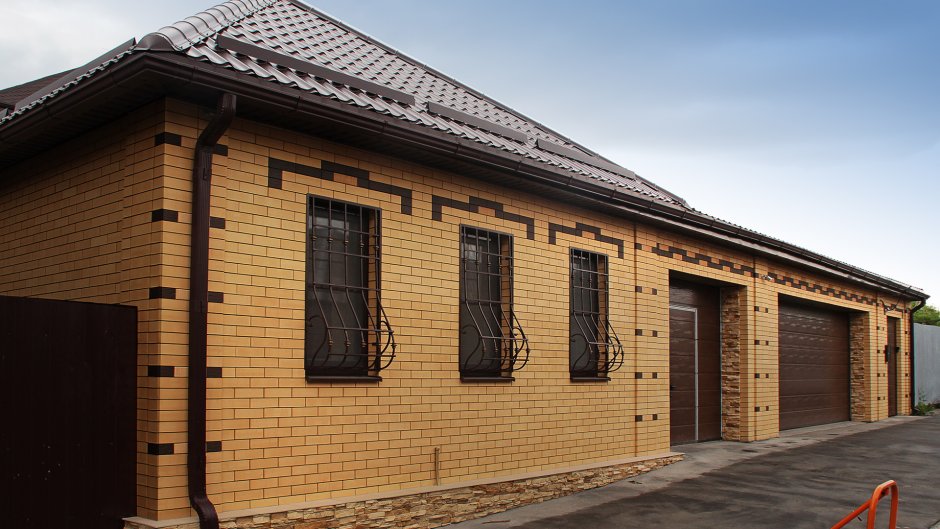 Тербунский Гончар золотистый