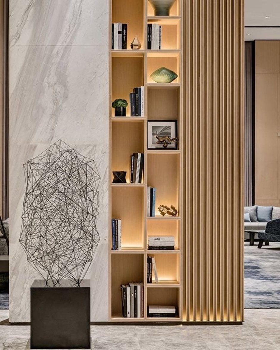 Декоративная перегородка с полками