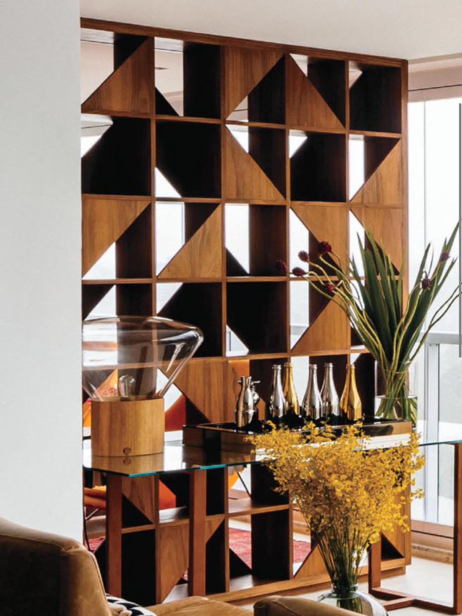 Дизайнерский стеллаж перегородка