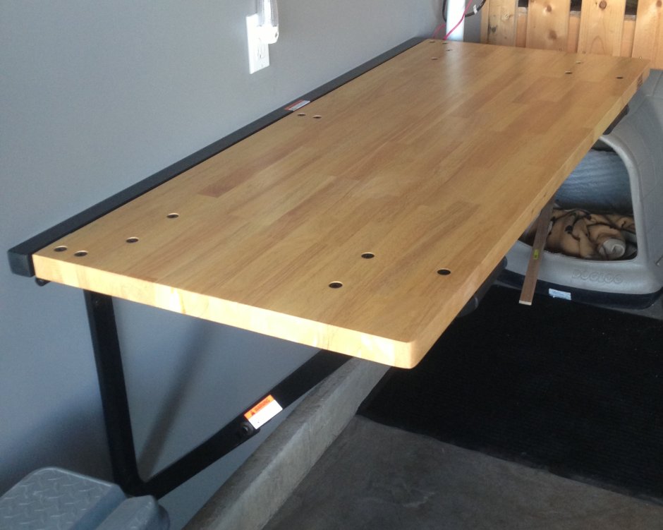 Складной верстак на стену