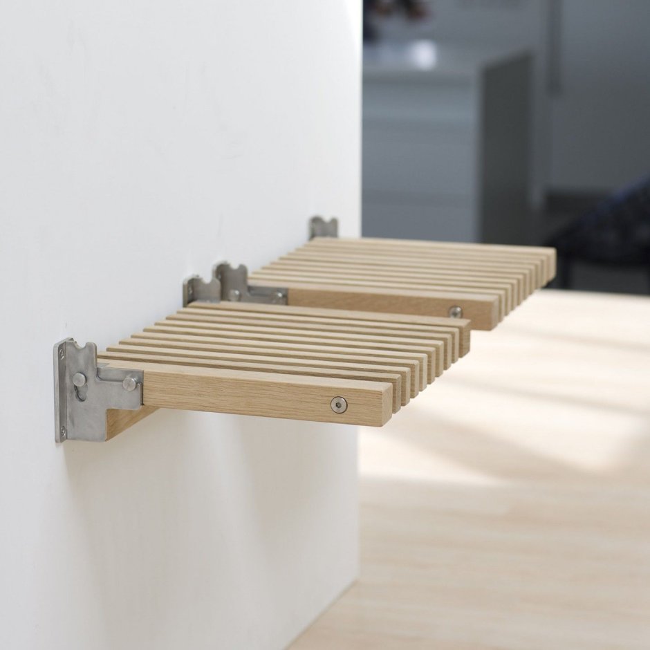 Откидной стул