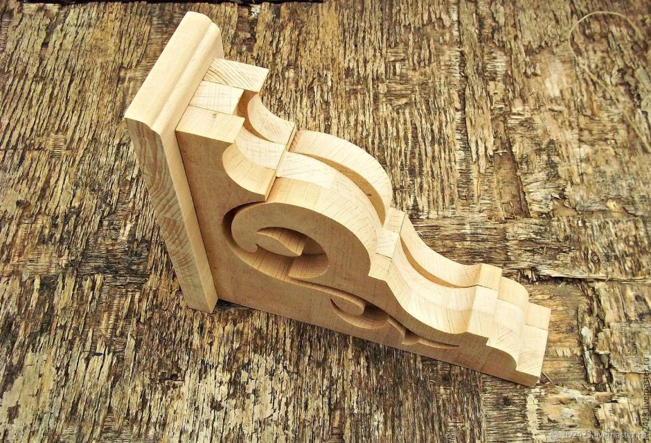 Деревянные кронштейны для полок