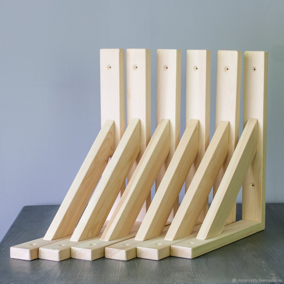 Консоль из массива с точеными ножками RB-14055