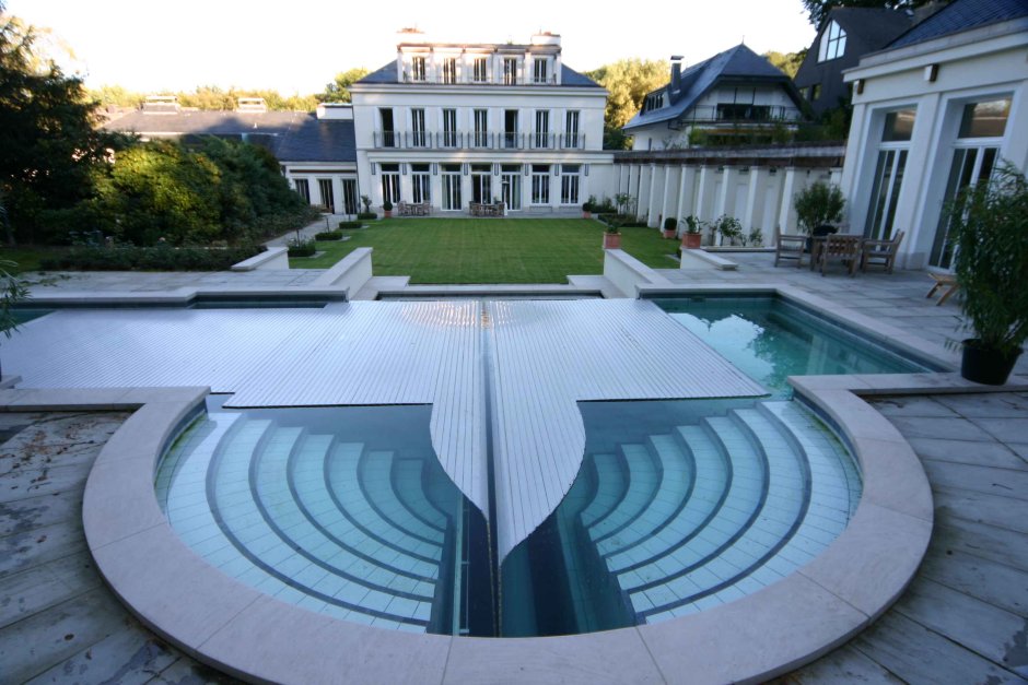 Ступеньки для бассейна