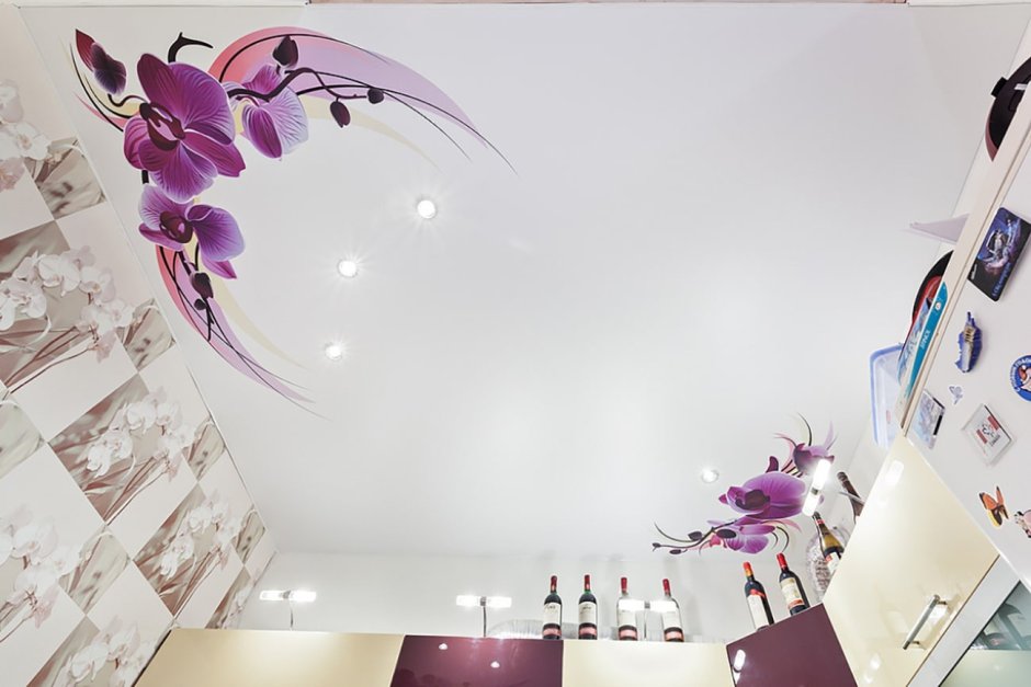 Декоративная лепнина на потолок