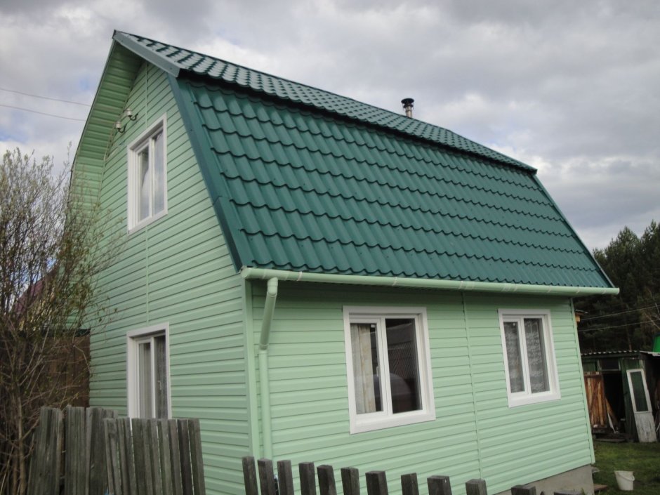 Серый фасад