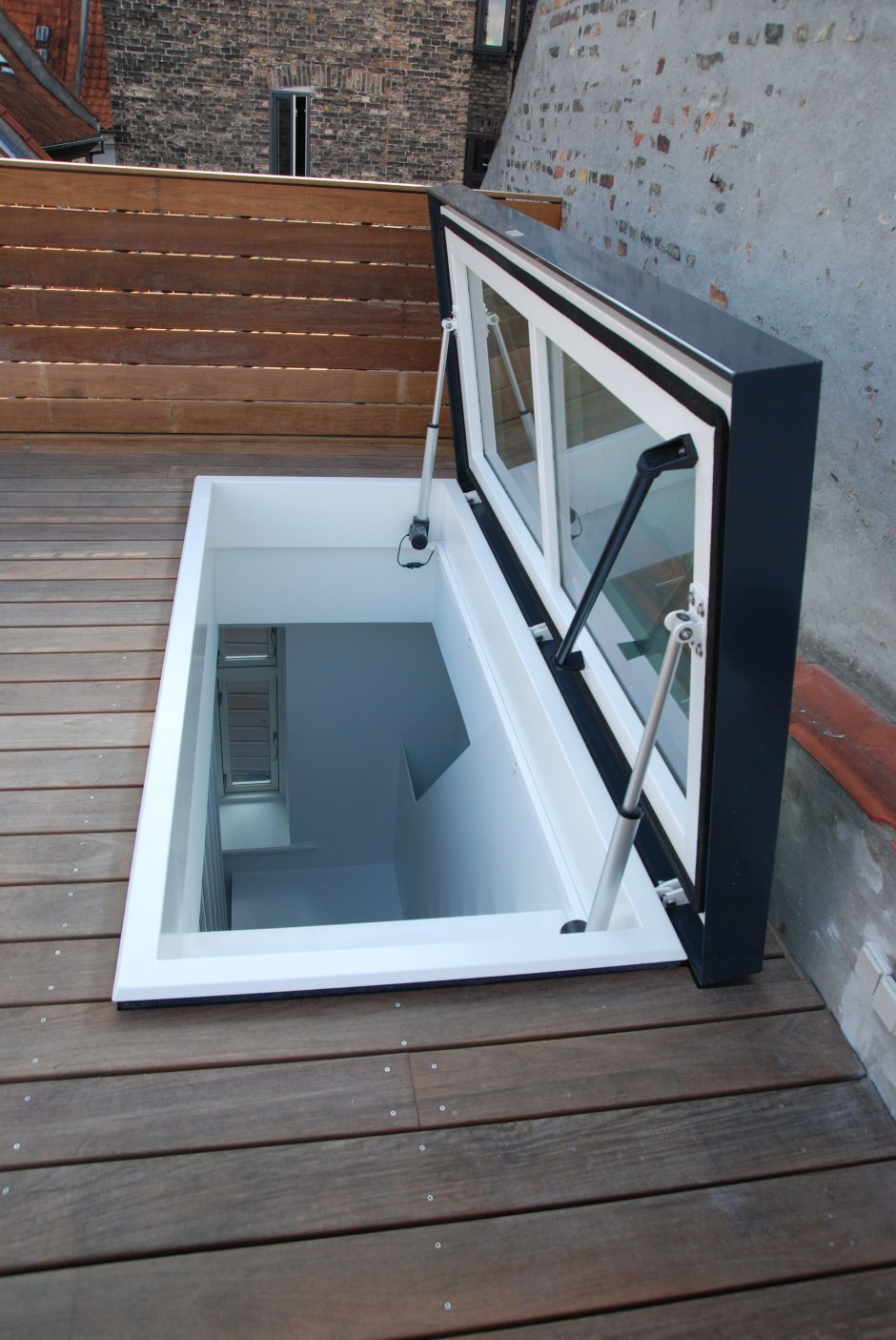 Окно в плоской крыше