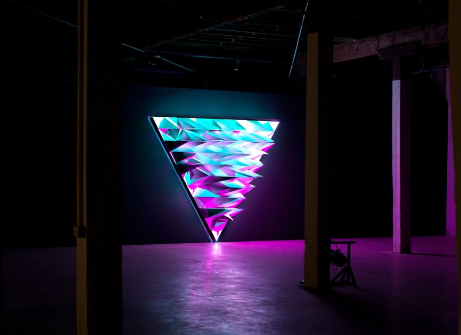 Светящаяся инсталляция