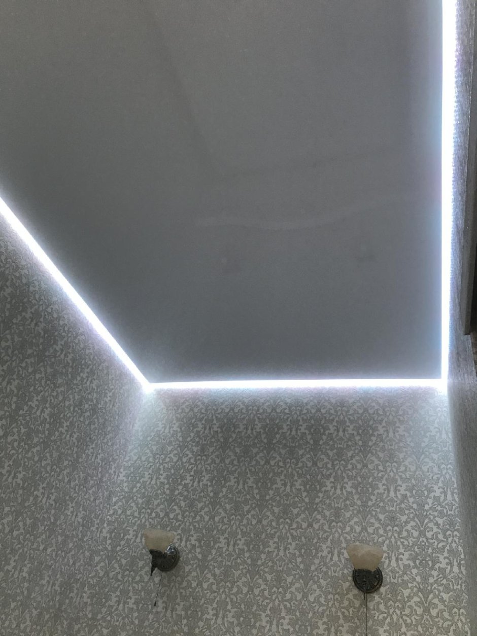 Парящий потолок из гипсокартона