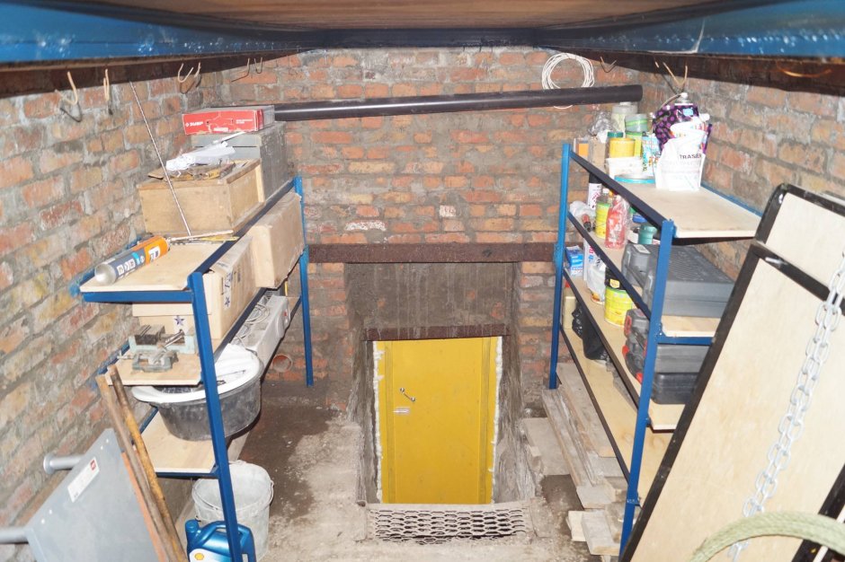 Отделка подвала в гараже