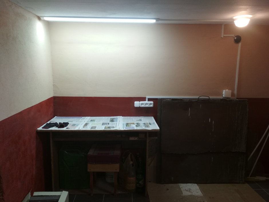 Отделка погреба в гараже