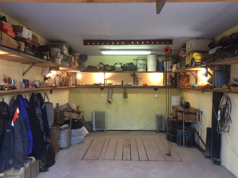 Обустройство гаража для посиделок