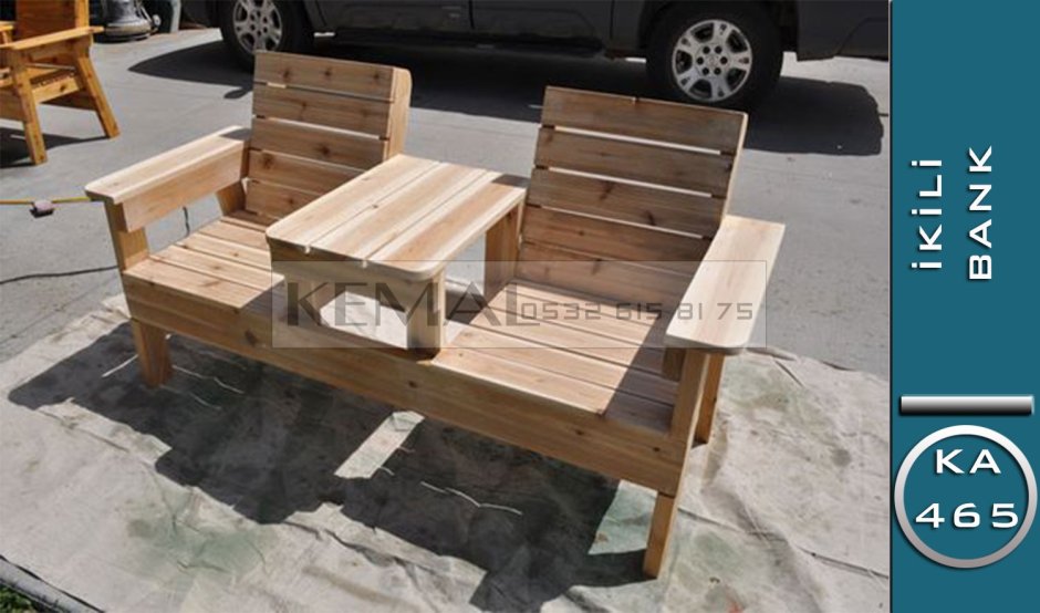 Лавочка со столиком