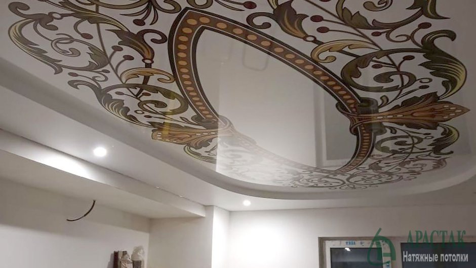 Подвесные потолки с узорами