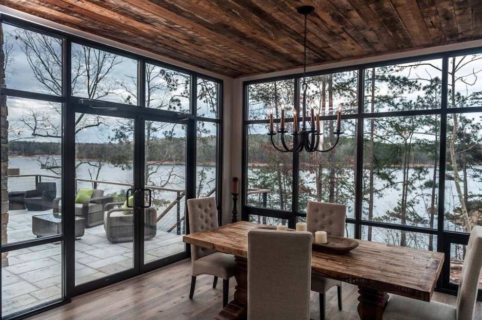 Веранда с панорамными окнами