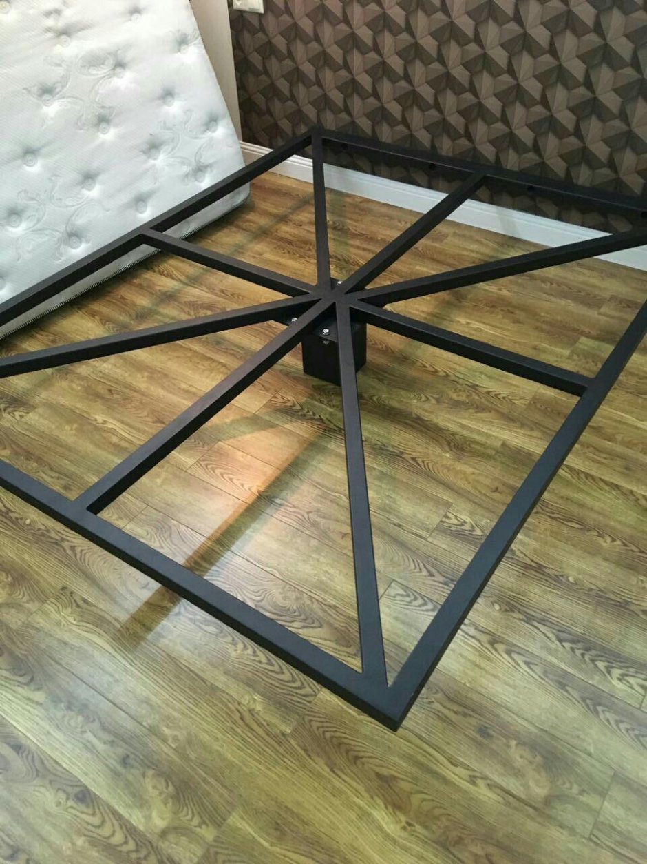 Левитирующая кровать в стиле лофт