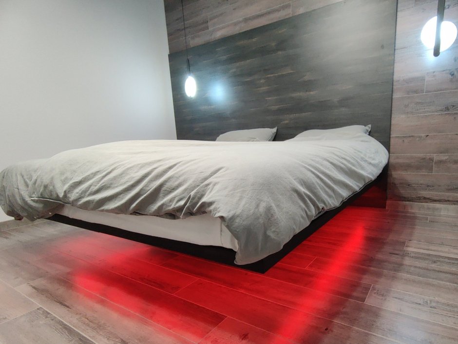 Кровать в стиле лофт из дерева