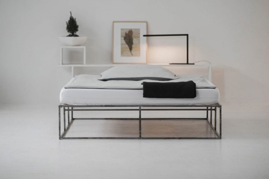 Деревянная кровать подиум лофт