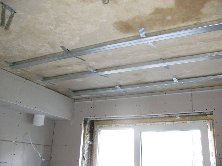 Каркас из профиля для гипсокартона на потолок