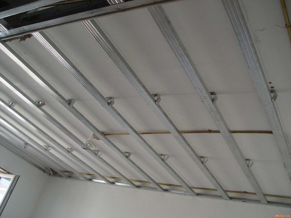 Монтаж гипсокартонного потолка