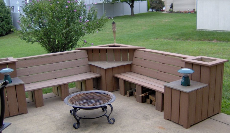 Угловая скамейка на террасу