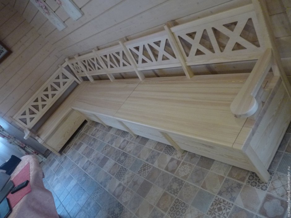 Скамейка в беседку