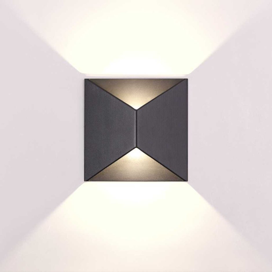 Светильник настенный квадратный