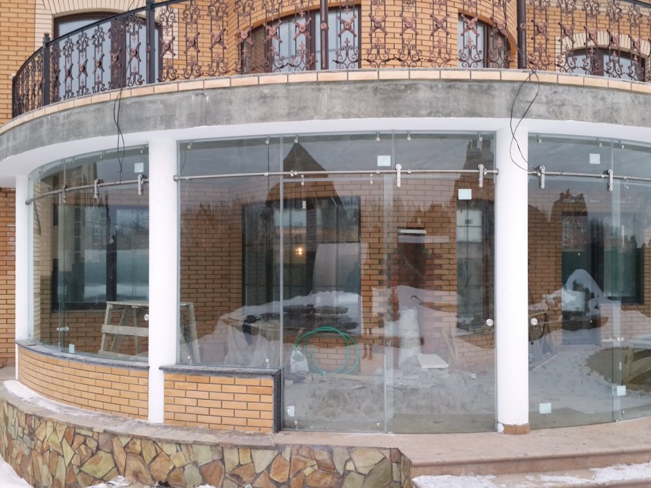 Штакузит Безрамное остекление