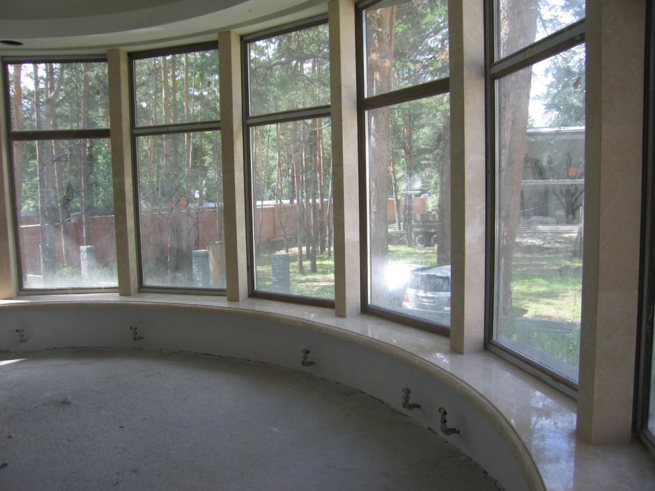 Остекление эркера