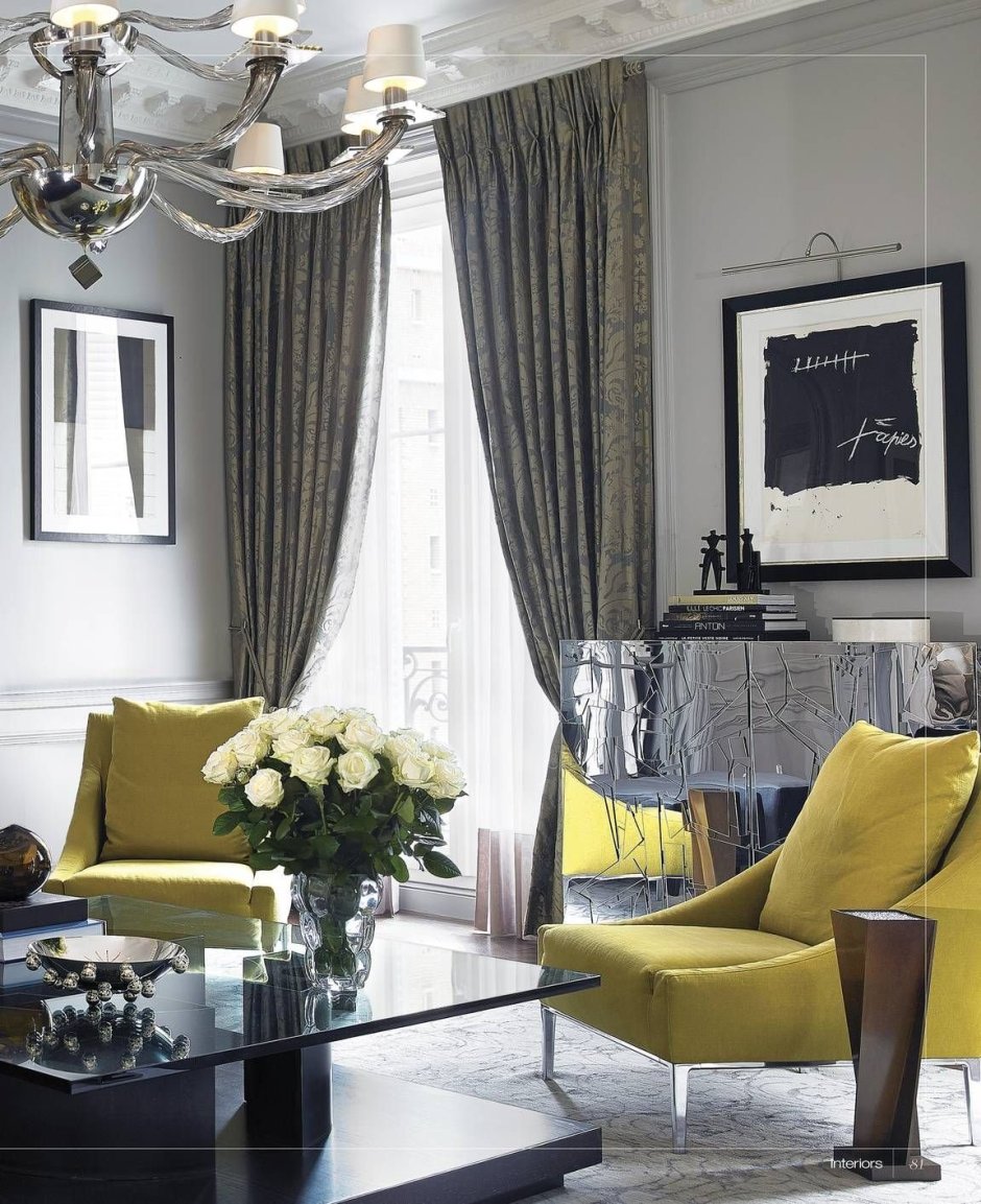 Гостиная в горчичном цвете