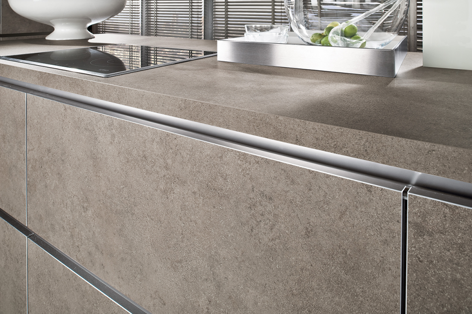 Кухня из керамогранита «Савойя»