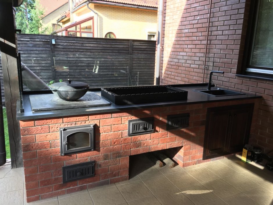 Мангал из кирпича