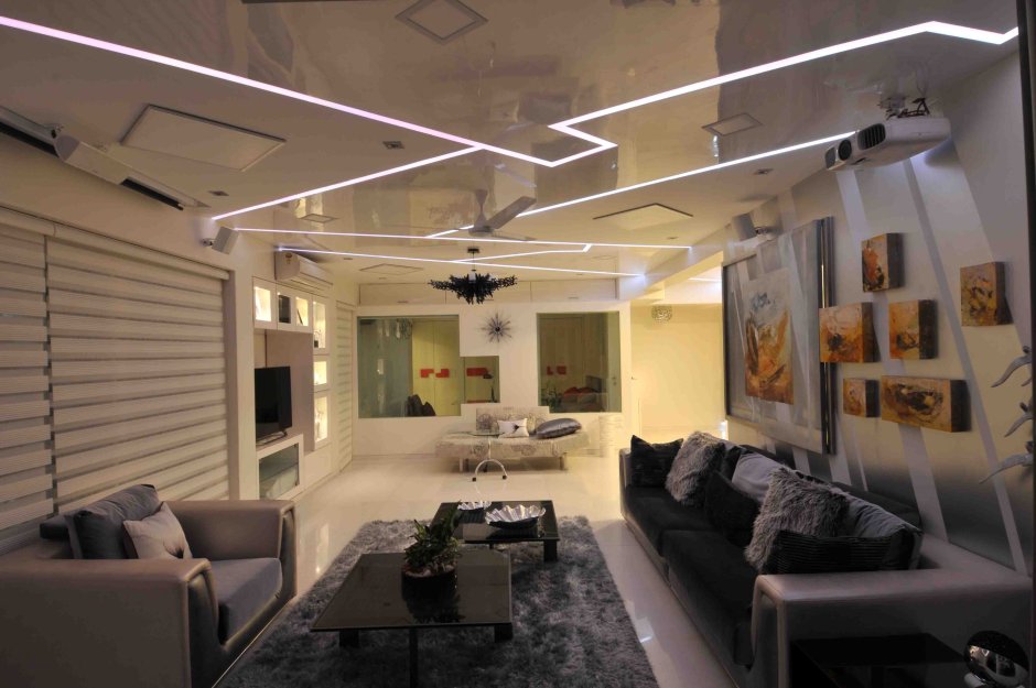 Светильники для наклонного потолка