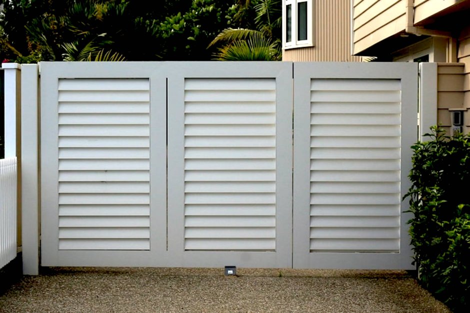 Ворота жалюзи для забора