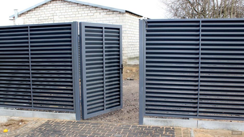 Забор жалюзи деревянный