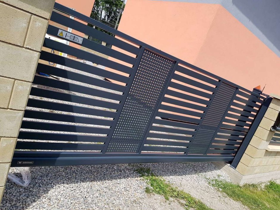 Жалюзийные ворота в Ташкенте