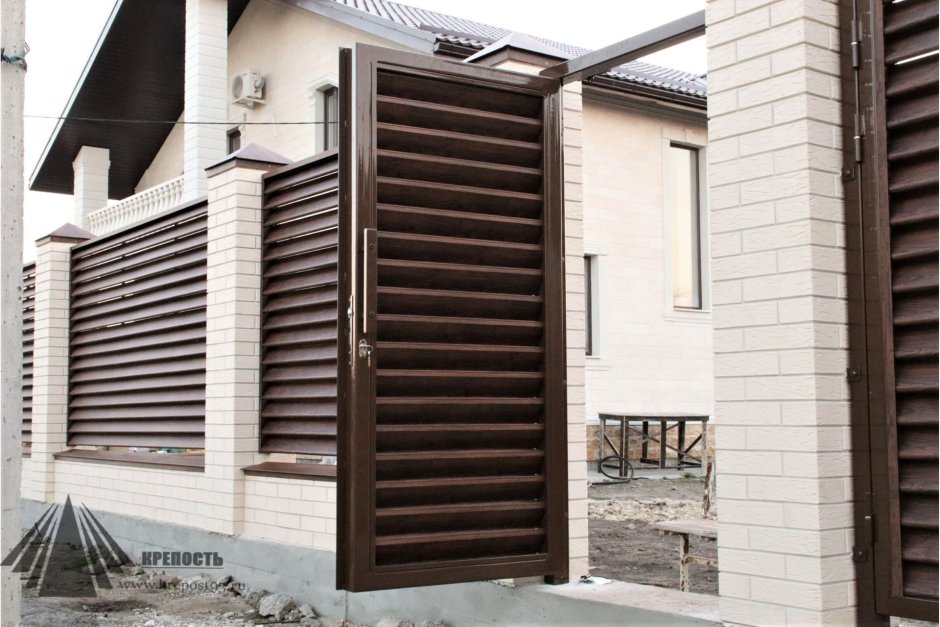 Ограждение "жалюзи ps004 (Aluzinc)". Производитель "tvora"