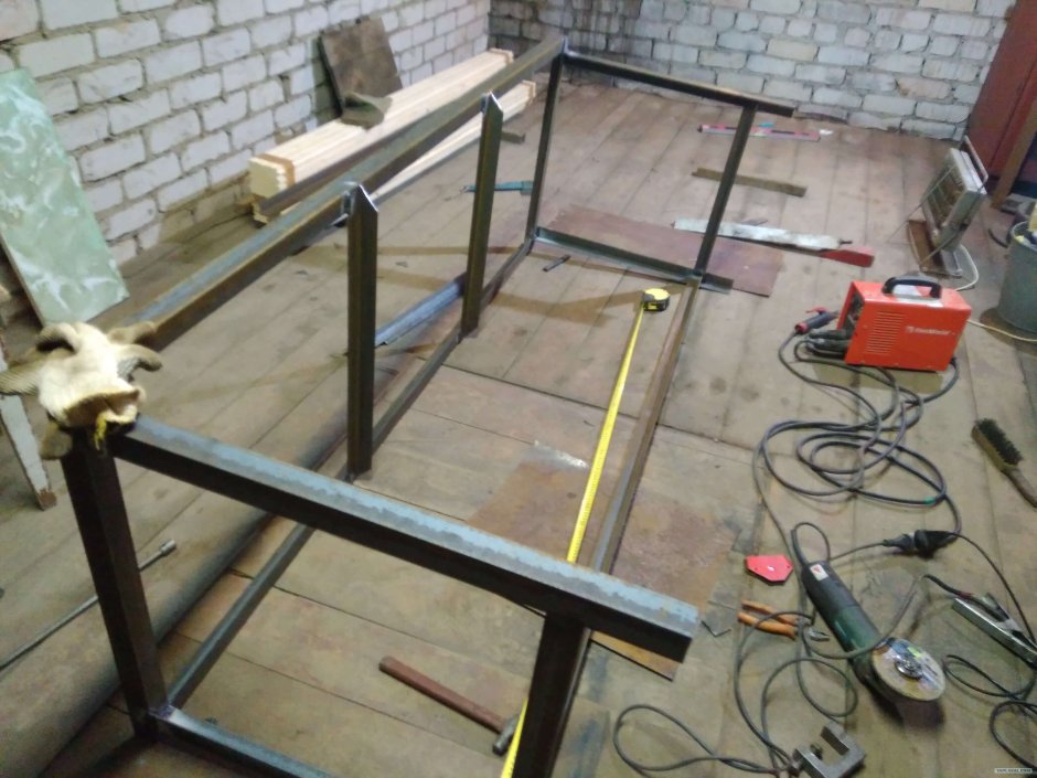 Верстак из профильной трубы 40x20