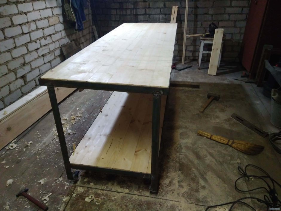 Верстак из профильной трубы 80х40
