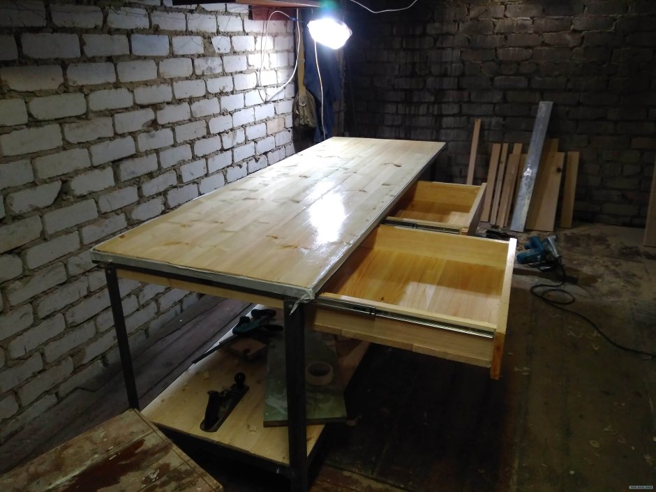 Раскладной стол из профильной трубы
