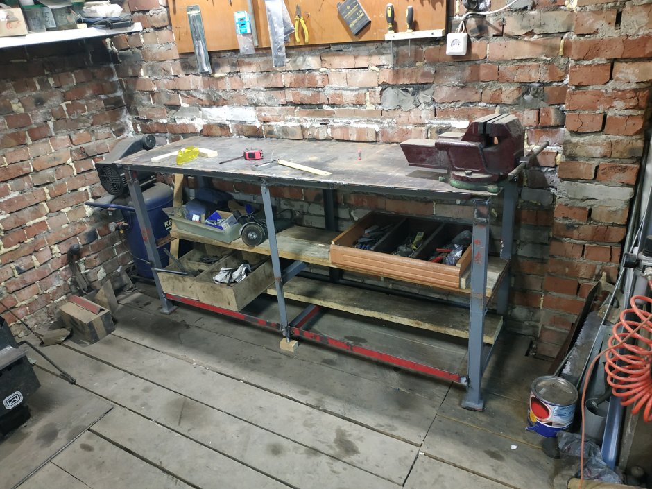 Верстак из профильной трубы 25х25