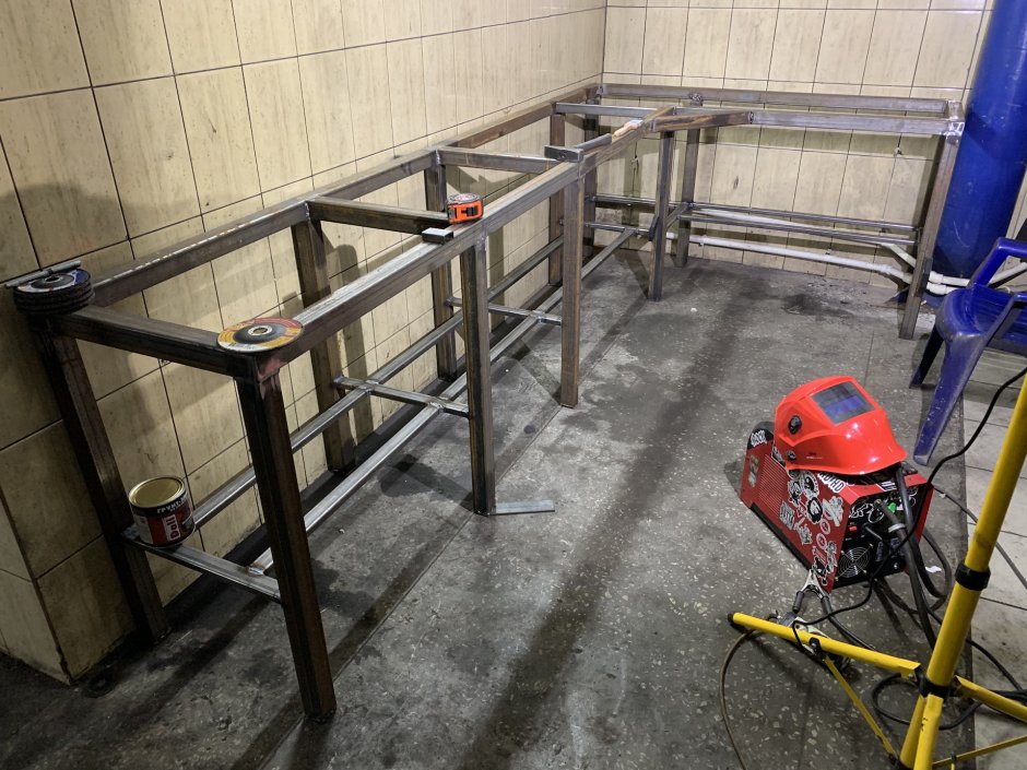 Раскладной верстак в гараж